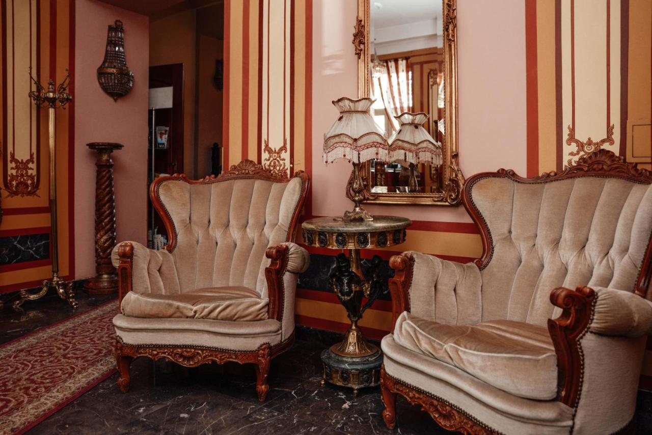 Old Time Residence Krakau Buitenkant foto